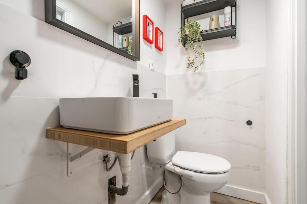 Acogedor Apto Tirso De Molina 马德里 外观 照片